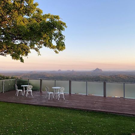 Tranquil Park Motel Maleny Exterior foto