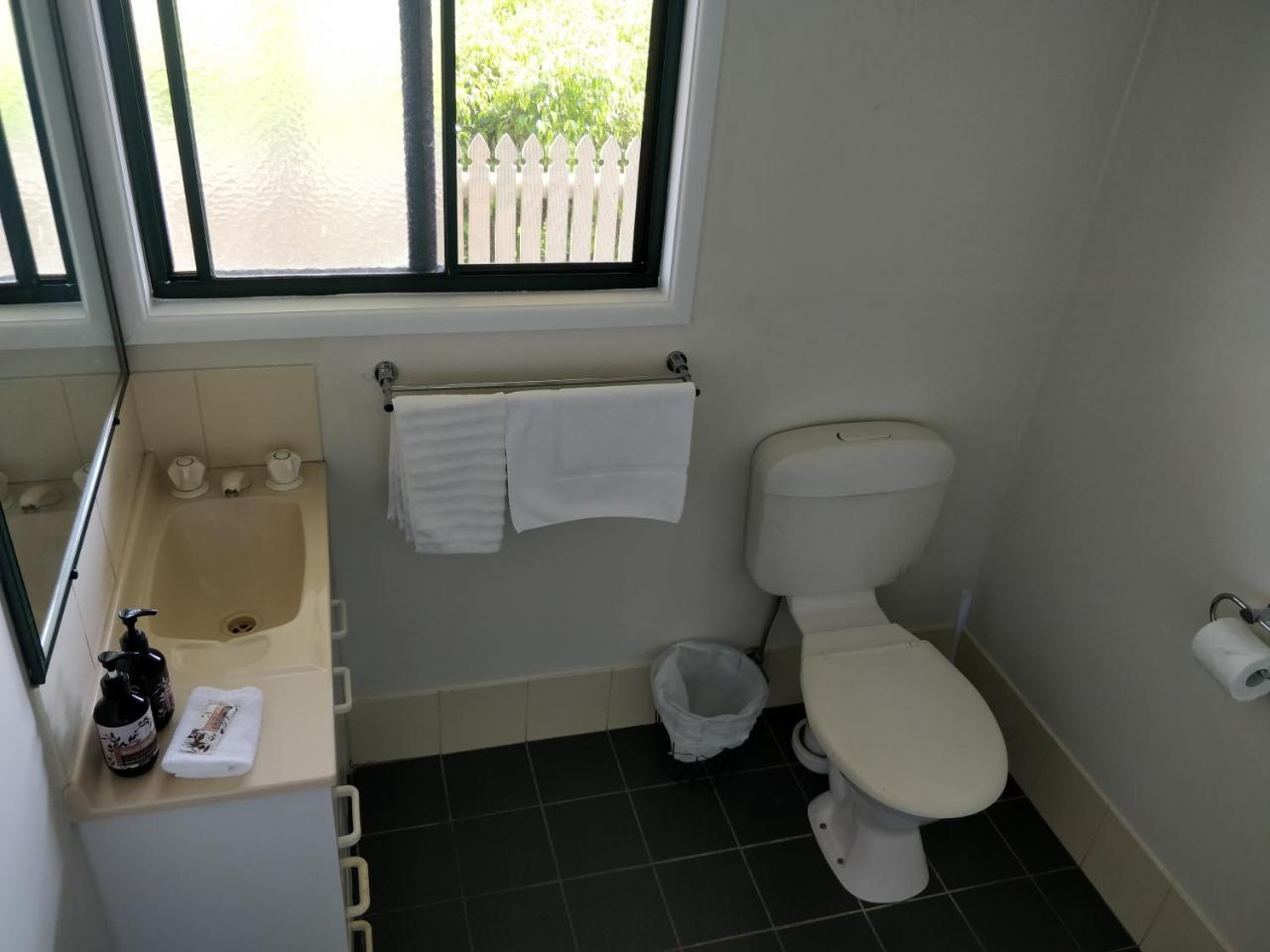 Tranquil Park Motel Maleny Exterior foto
